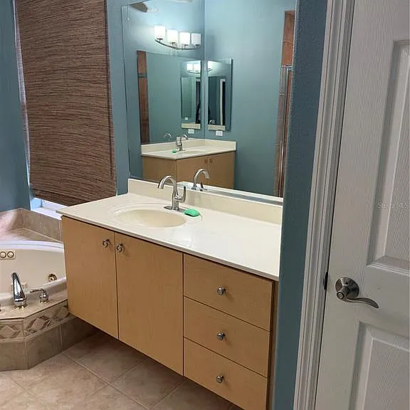 4823 Carrington Cir — Photo 31