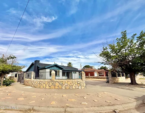 10096 Ontario Ave Photo 1