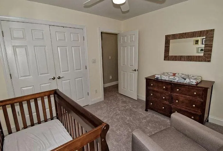 305 Caraway Ln — Photo 24