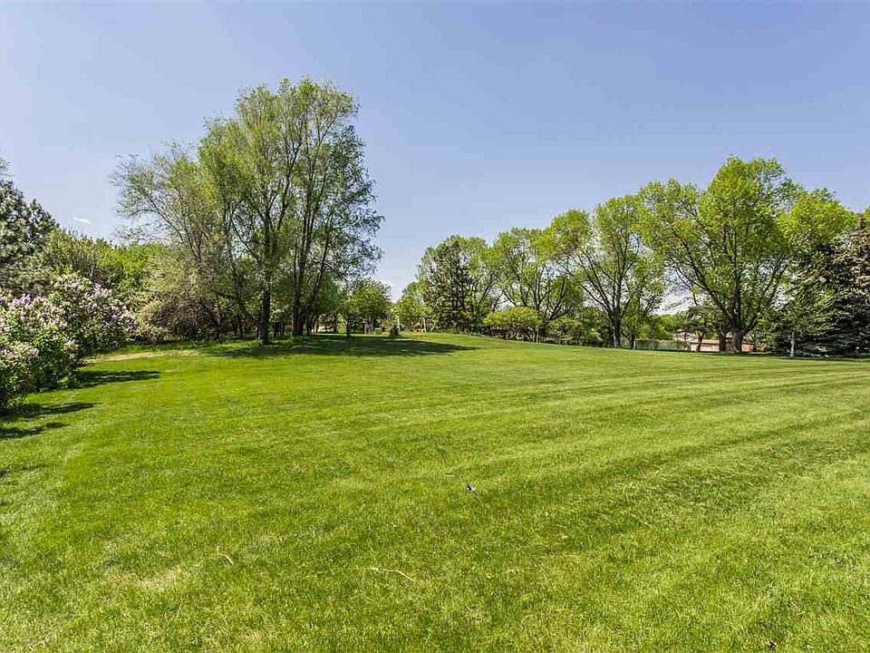 1st image of 2901 E Stonehedge Ln