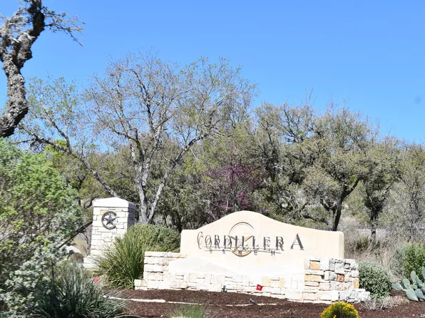 LOT 12 Hawkeye Ln LOT 12, Boerne, TX 78006