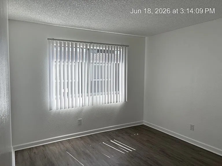 Cinnamon Creek Apartments — Photo 13