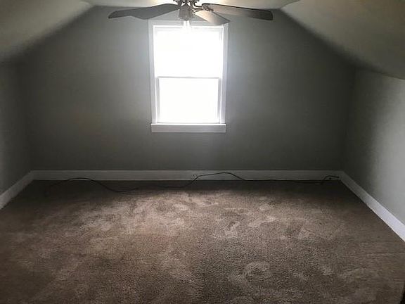 5th image of 102 E End Ave #2