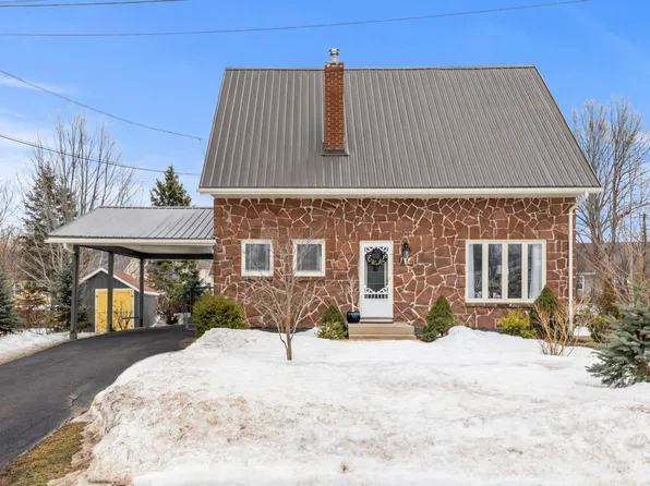 14 Laura Jean Cres, Cornwall, PE C0A 1H4