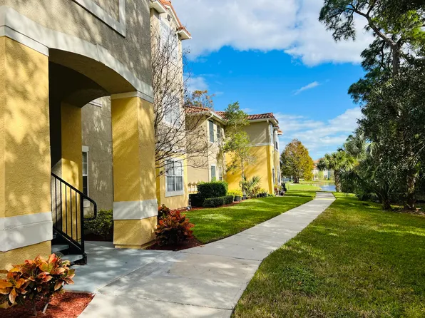 1757 Sophias Dr APT 105, Melbourne, FL 32940
