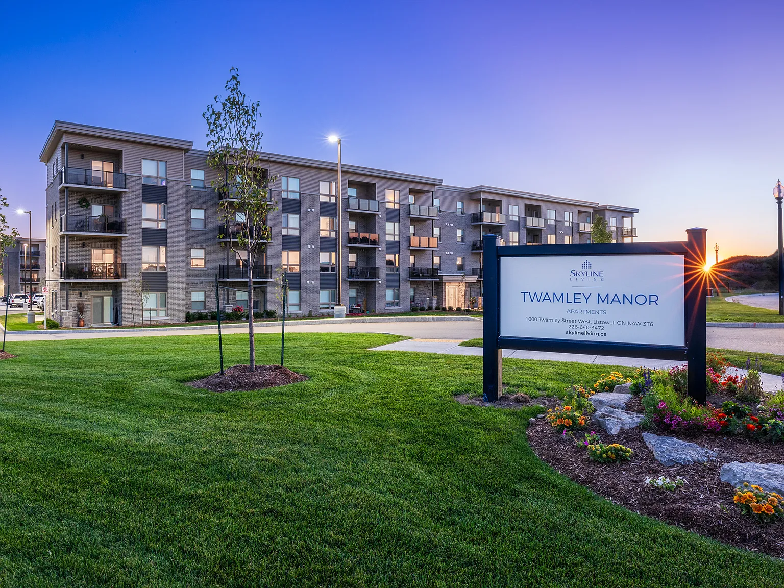 Twamley Manor Apartments — Photo 2