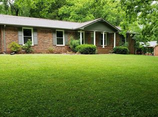 505 Utley Dr, Goodlettsville, TN 37072