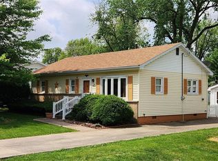 214 Ferguson St, Jerseyville, IL 62052