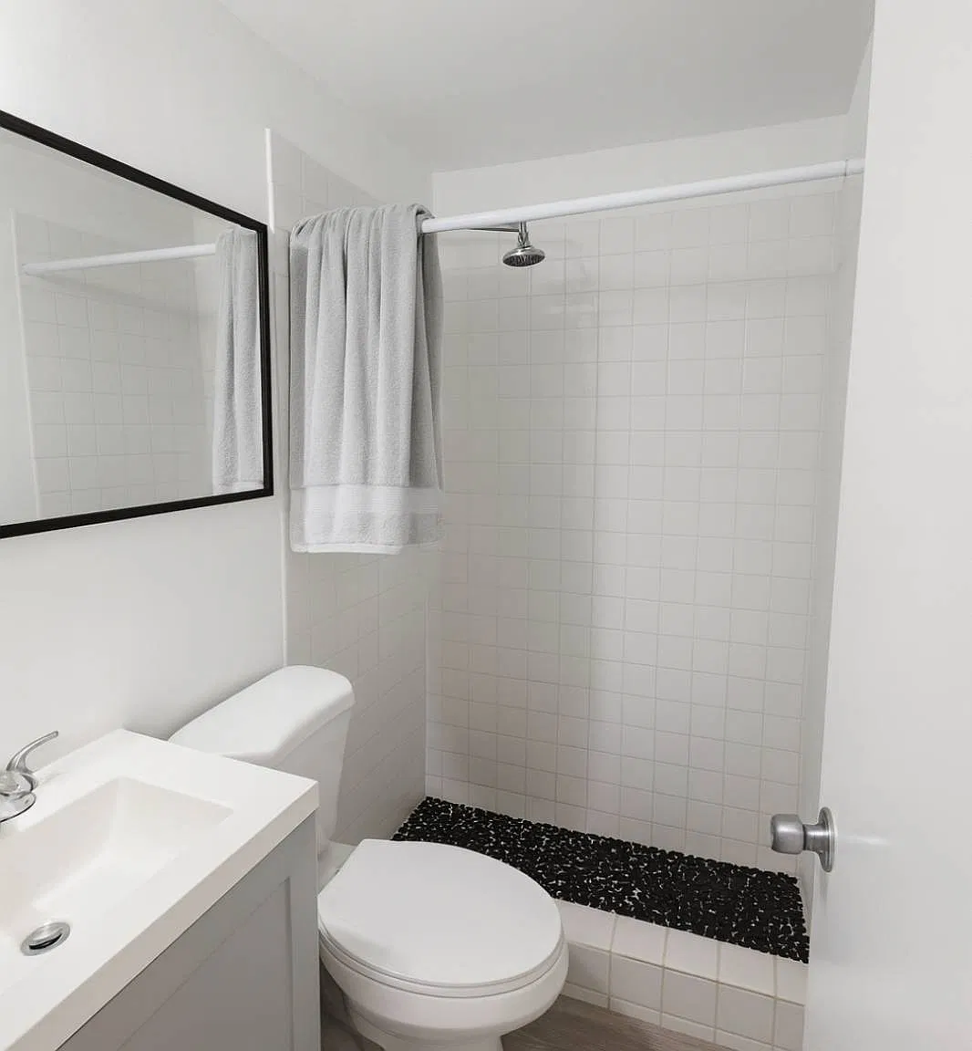 Studio, 1.0 bath, 450 sqft, $1,500 — Photo 4