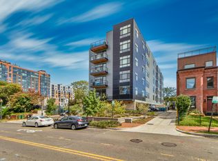 911 2nd St NE UNIT 205, Washington, DC 20002