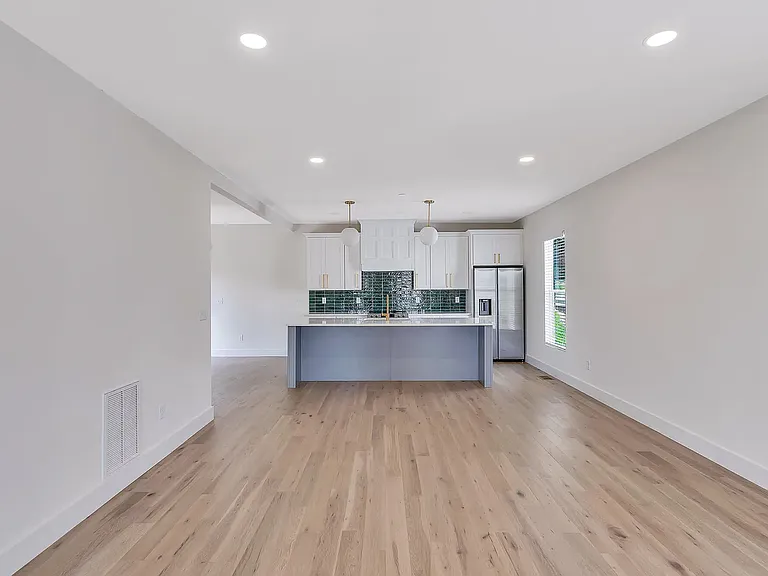 527 Oneal St #A — Photo 4