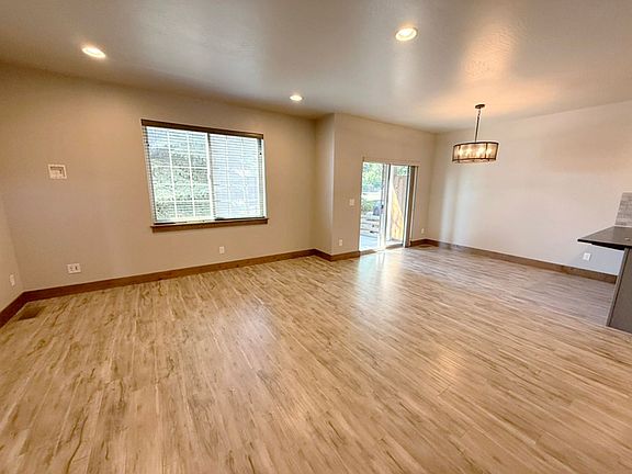 3rd image of 2722 Cobblestone Pl Unit B