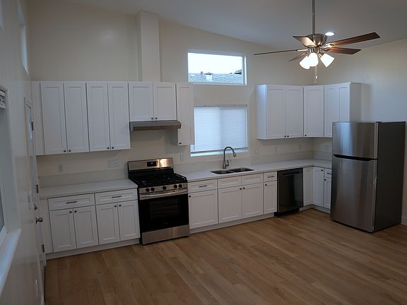 5th image of 606 S Thornburg St #E