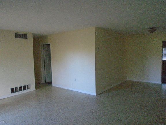 3rd image of 214 S Orlando Ave APT A
