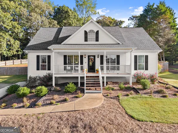 7820 Mosswood Ln, Gainesville, GA 30506