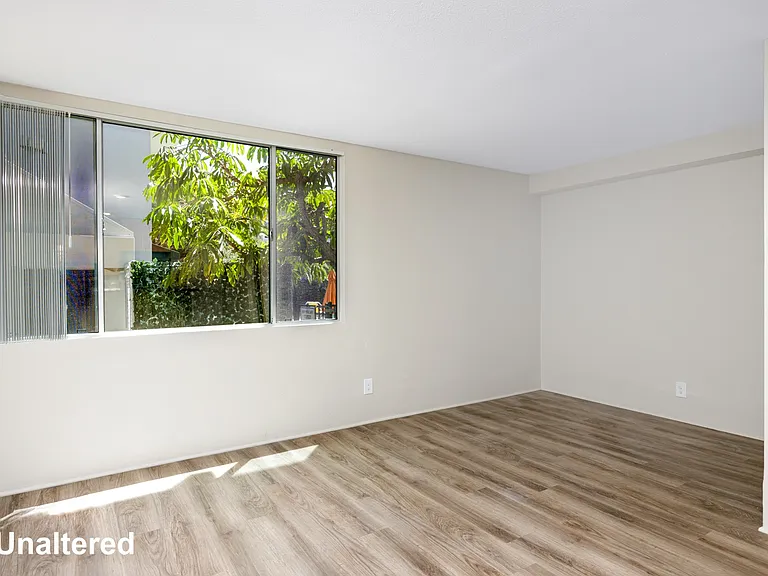 Windward Village Apartments — Photo 11