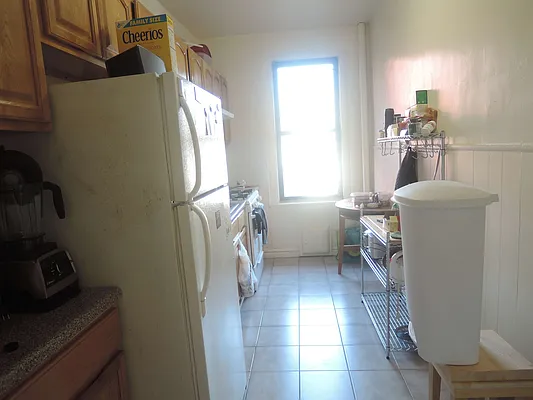 Rented by NYLA Realty | media 2