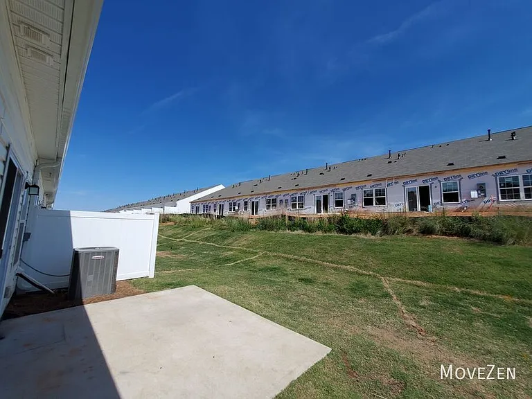12 Fernhill Ln — Photo 7