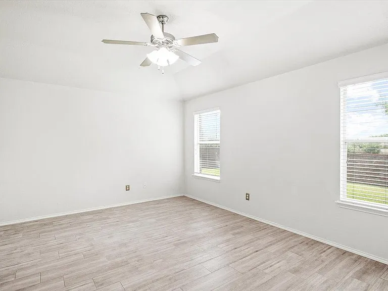 416 Ponderosa Trl — Photo 24