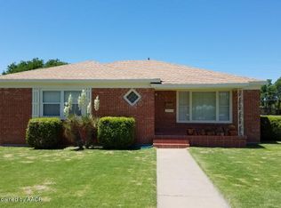 1502 S Colgate St, Perryton, TX 79070