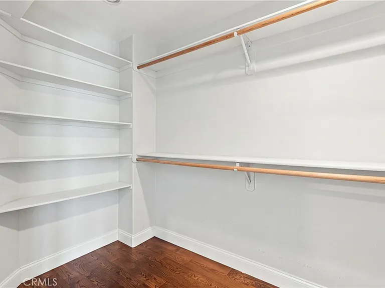 1740 Havemeyer Ln — Photo 27