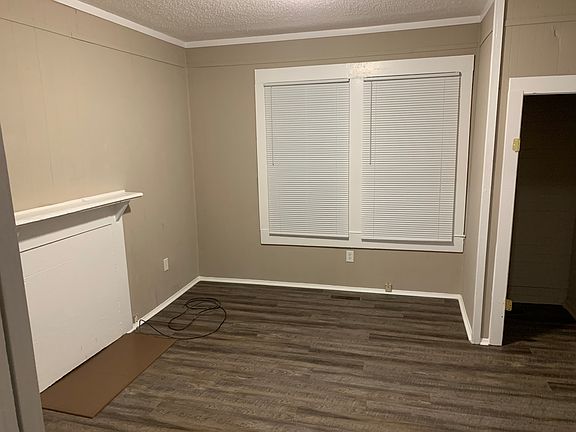 3rd image of 1415 20th Ave