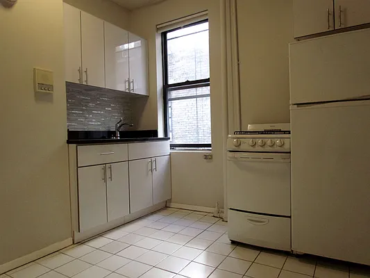 Rented by Landmark Real Estate | media 20