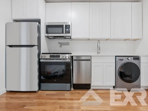 215 Schaefer Street image 1 of 13