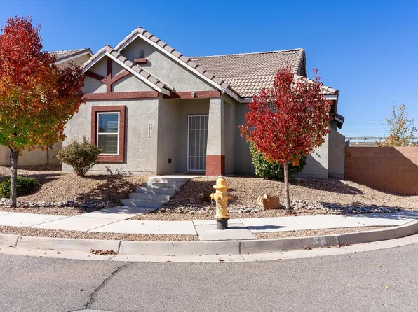 701 Palo Duro Dr NE, Bernalillo, NM 87004