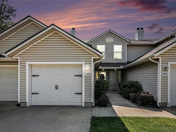 1404 SE Lexington Ave, Lees Summit, MO 64081