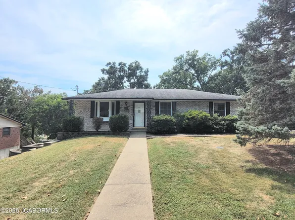 2111 Melody Dr, Jefferson City, MO 65109