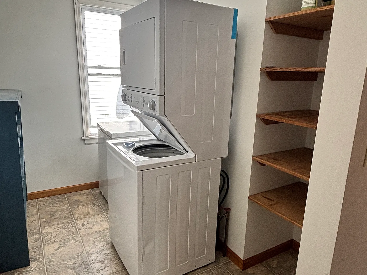 2 bed, 1008 sqft, $1,375 — Photo 4