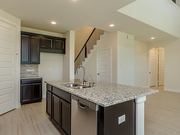 2nd image of 11906 Clearview Cove Dr