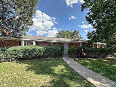 2201 Barnett Dr, Roswell, NM, 88203