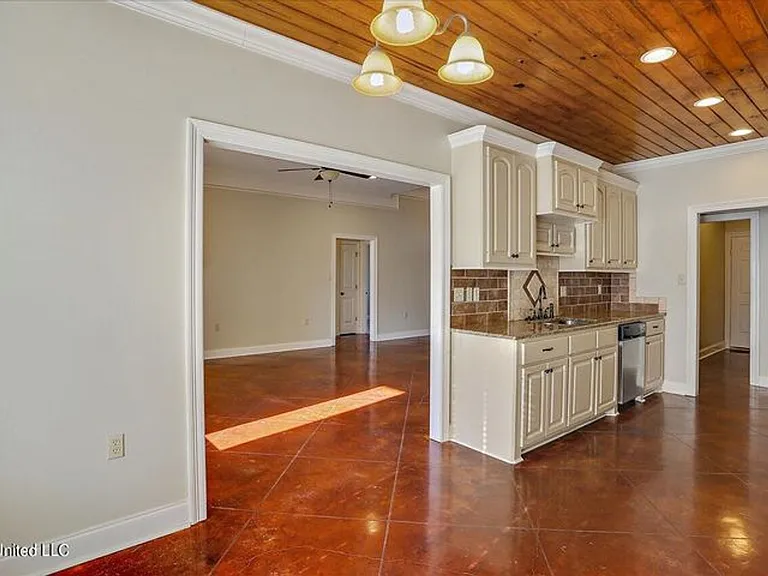 852 Willow Grande Cir — Photo 10