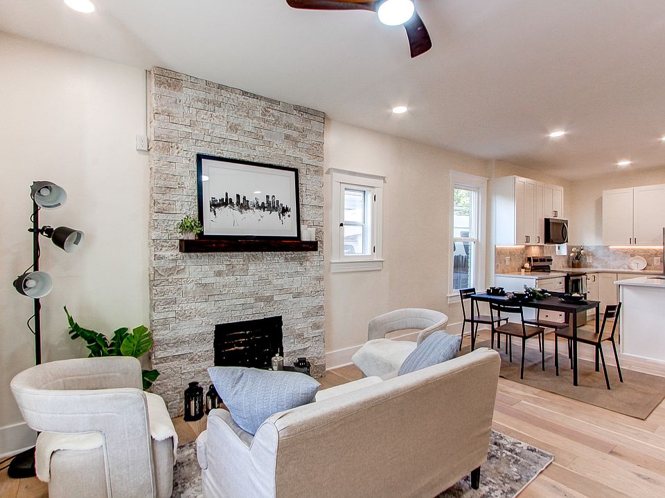 1st image of 139 W Dartmouth Ave