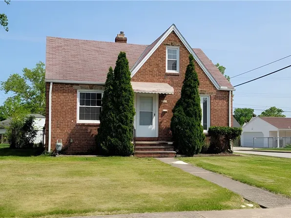 3302 Grovewood Ave, Parma, OH 44134