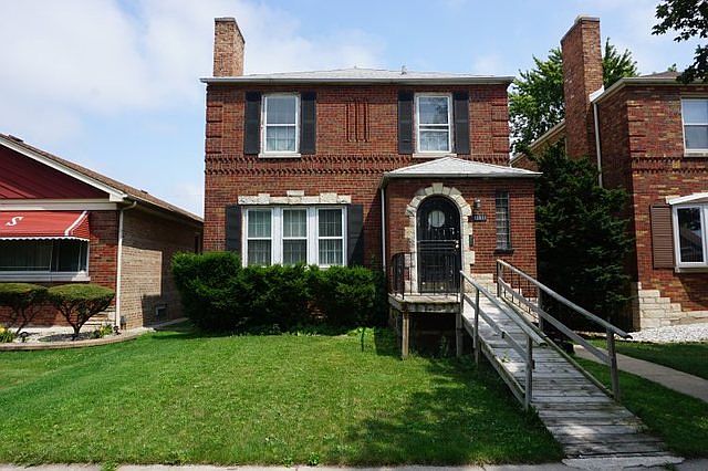 1st image of 10531 S King Dr