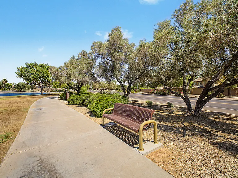 6647 W Tonopah Dr — Photo 17