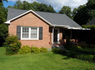 317 Rodoret St N, Valdese, NC 28690