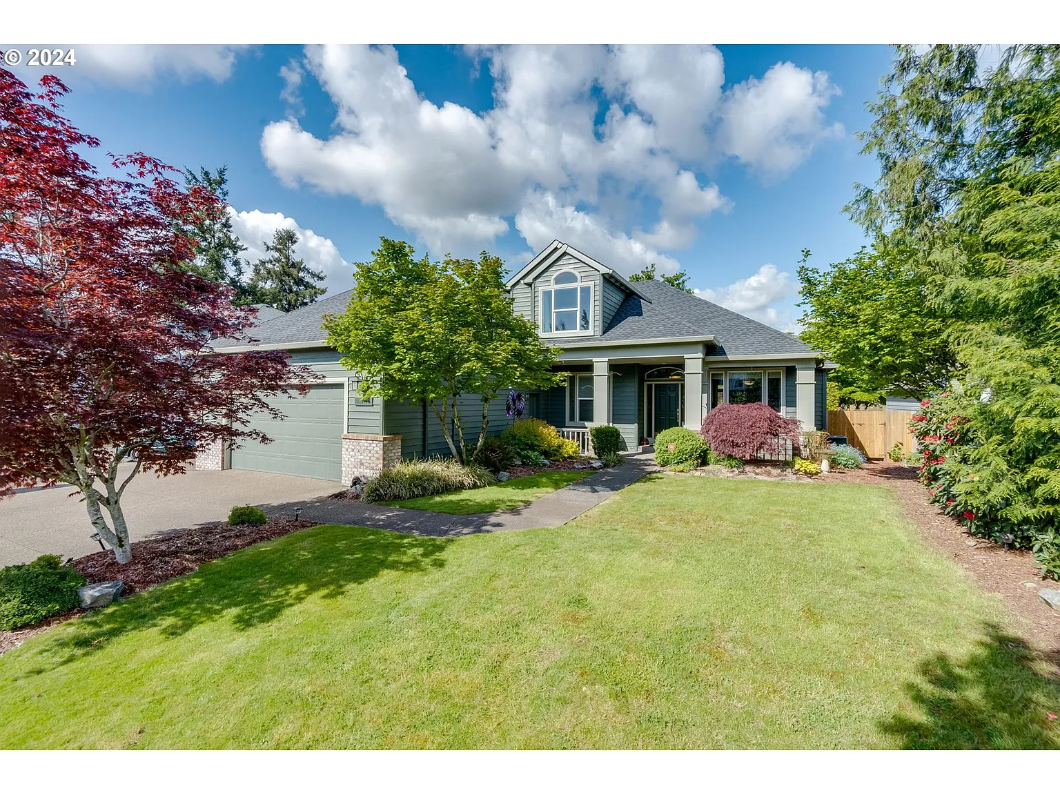 11709 Salmonberry Dr photo 1