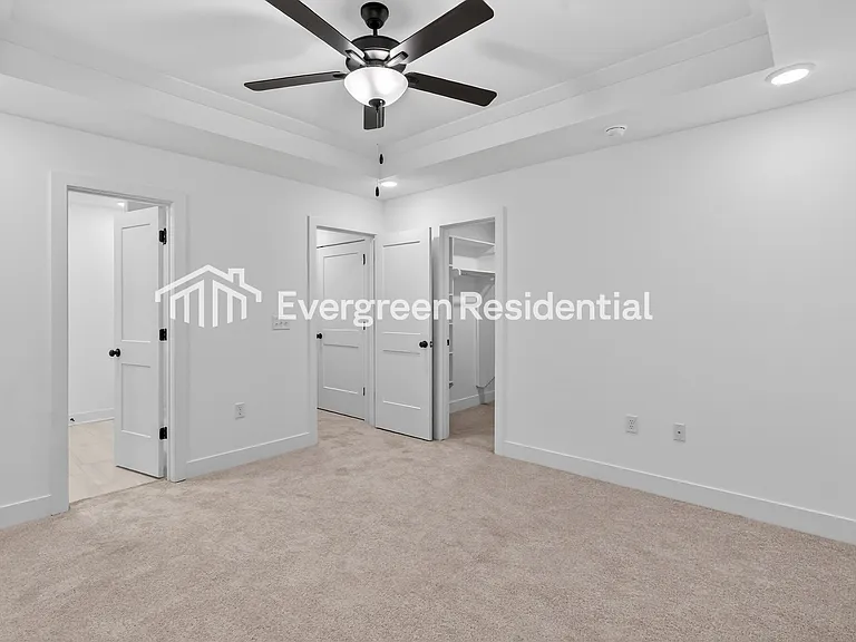 8221 N Berkley Ave — Photo 8