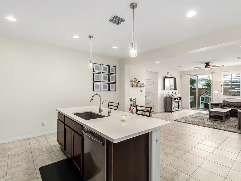 14168 W Bronco Trl — Photo 9