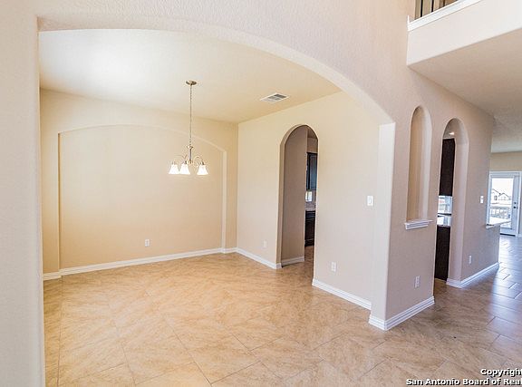 4th image of 3152 Barker Cypress