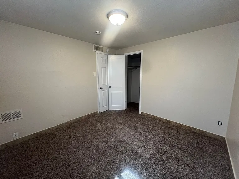 Boston1430 — Photo 8