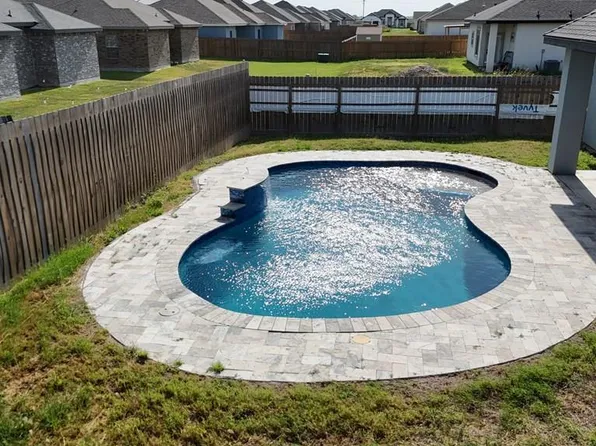 8721 Sandpiper Dr, Harlingen, TX 78552
