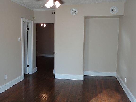 2nd image of 2418 N Western Ave APT 1