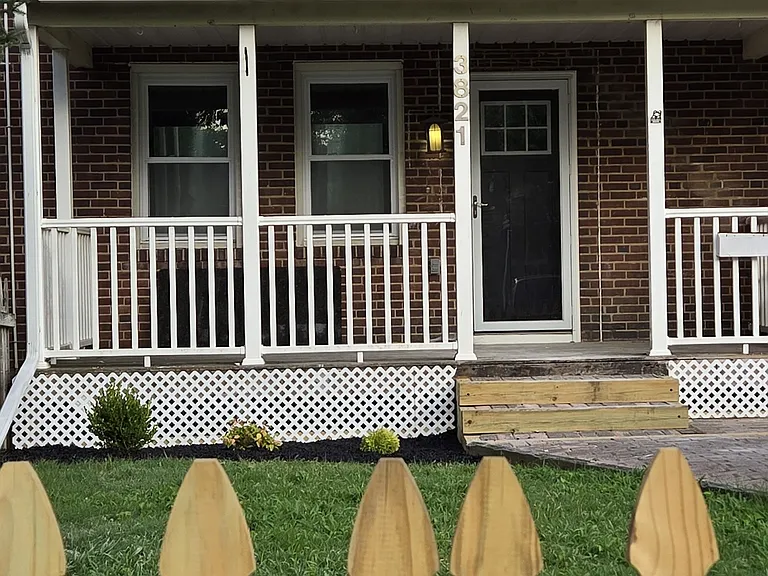 3821 Brooklyn Ave — Photo 1