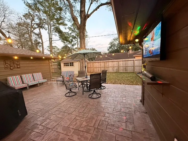711 Enchanted Trail Dr — Photo 31