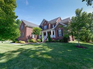 302 Wild Laurel Ct, Waxhaw, NC 28173